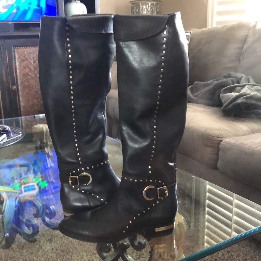 Black leather boots by Vince camuto.